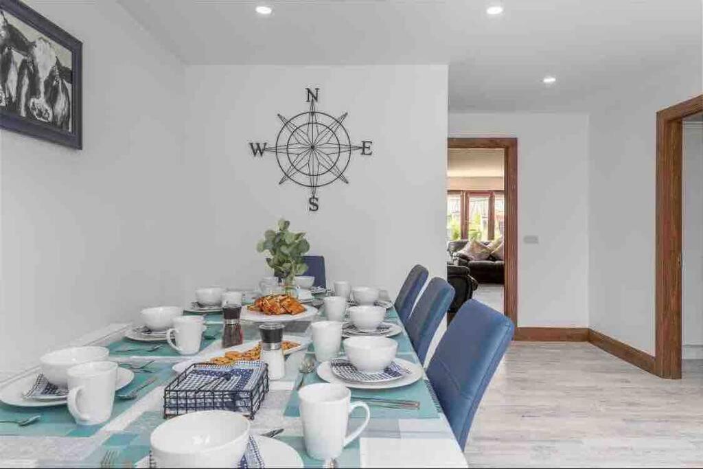 Wonderful Coastal Home In Dingle Town Kültér fotó